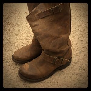 Steve Madden Freebird Crosby boots 7